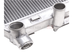 CSF 7047 Radiator - Porsche | 99710613102 -auto parts store CF 7047 2